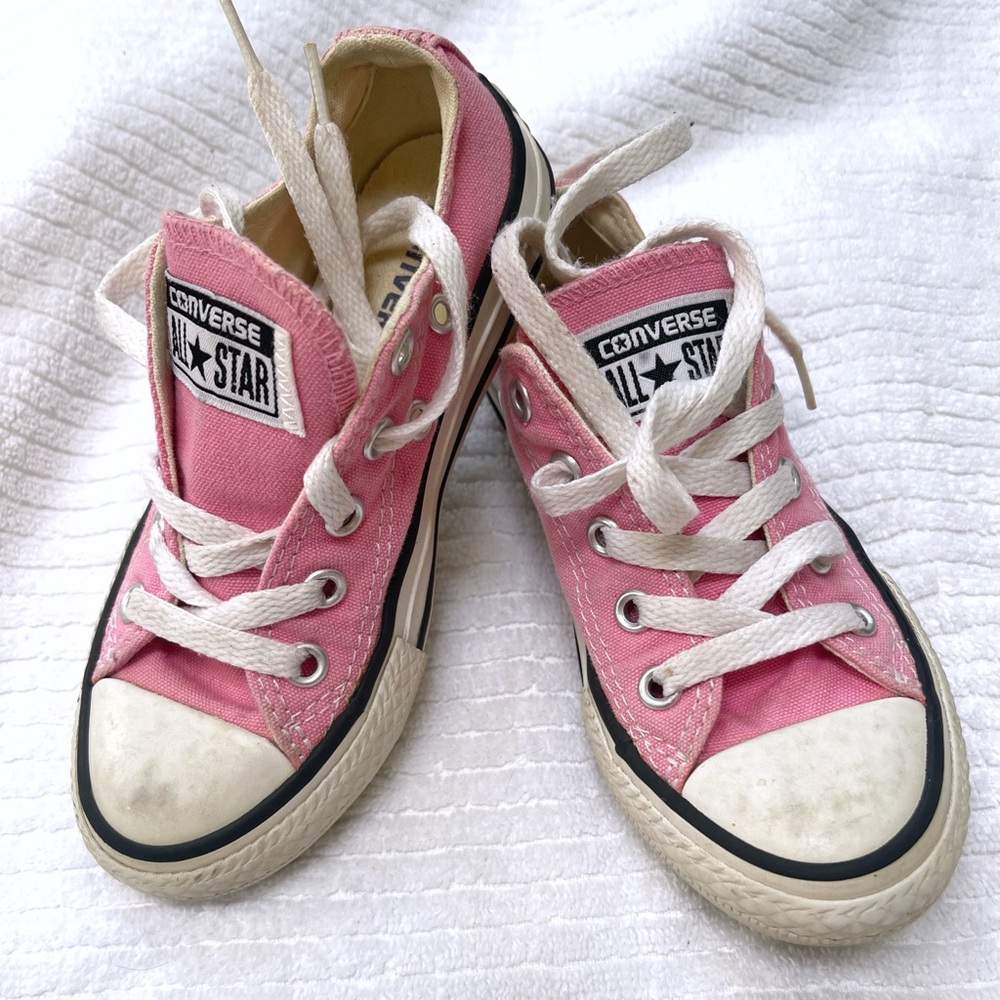 PENDING Converse Kids Pink Sneakers 11